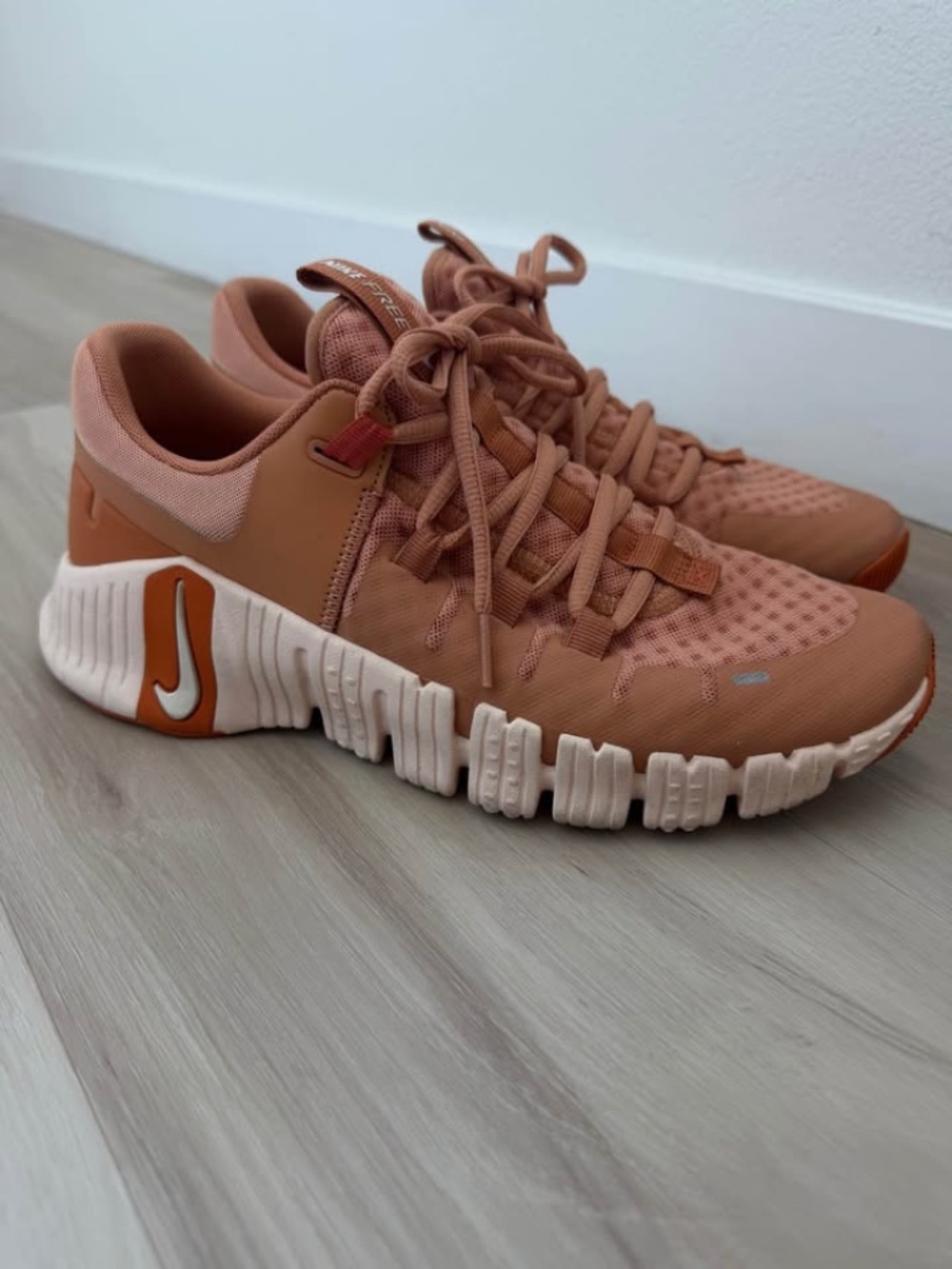 Nike Free Metcon 5 Training Shoe (Women’s 9.5)
